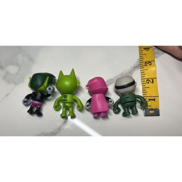 Teen Titans Go! Mattel Blind Bag‎  Kitten Beast Boy Mystery Mini Figure Lot - Picture 4 of 4
